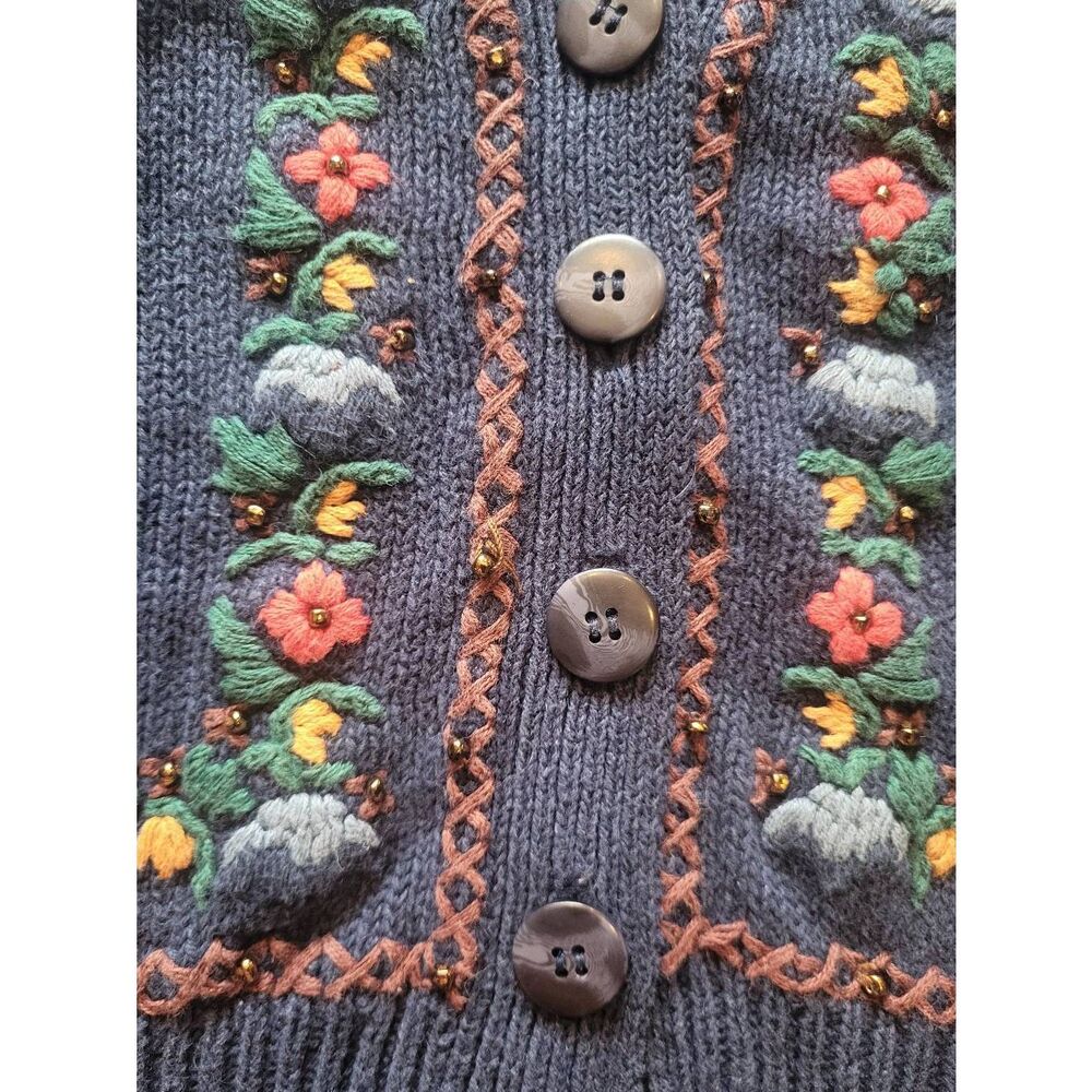 Vintage 90s Cardigan Sweater Women's Medium Blue Embroidered Floral Cottage - Picture 4 of 4